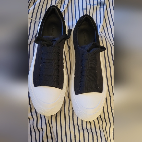 Alexander mcqueen shoes - Picture 1 of 9